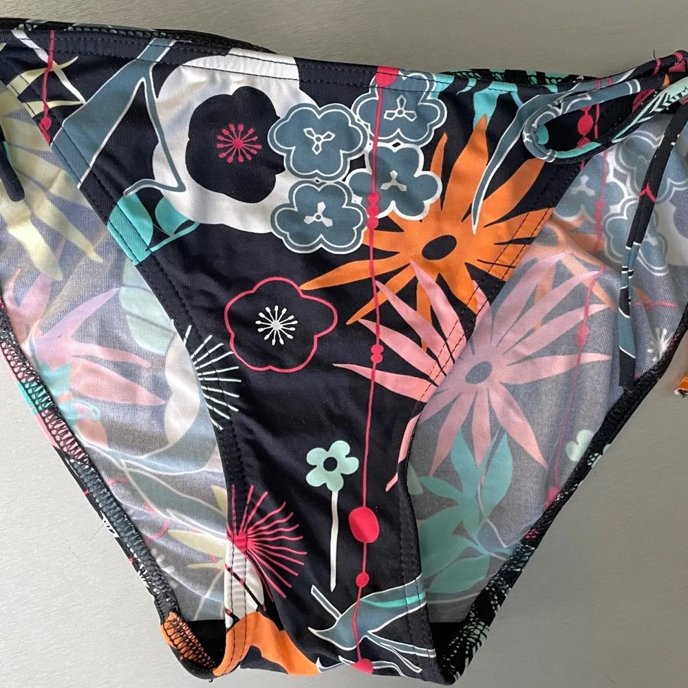 Calvin Klein  modern floral print black bikini S